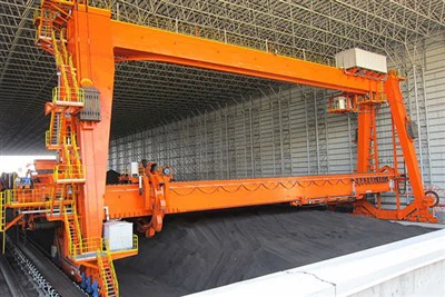 Gantry kausa riteņu krāvēja atgūtājs